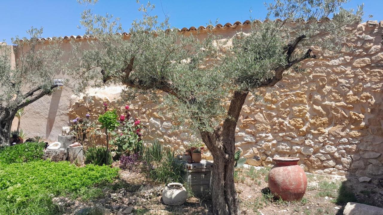 Bed and Breakfast Casa Rodriguillo Pinoso Екстер'єр фото